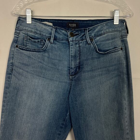 NYDJ High Rise Denim Capri Size 8 Lift Tuck Techonology - Picture 3 of 11